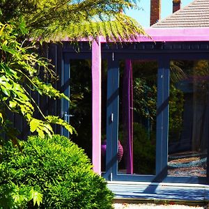 Zen Garden Cottage - Patio & Parking By The Bay Poole Exterior photo