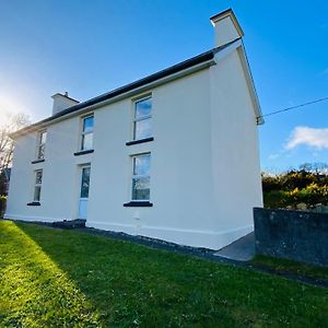 Willa Idyllic Family Farmhouse In Beautiful West Cork Skibbereen Exterior photo