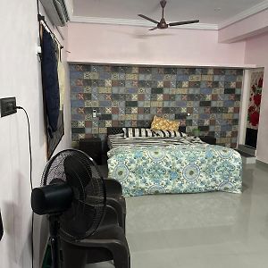 Parvathy Murugan Cottage-2Nd Floor Komoryn Exterior photo