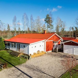 Cozy 10 Bed Holiday Villa Surrounded By Nature Ingelstad  Exterior photo