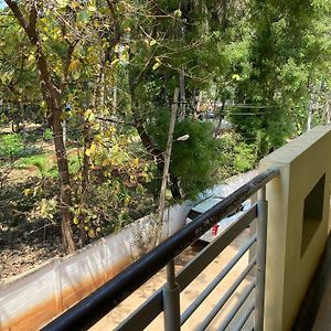 Spacious 3 Queen Bed Suite 6 Km To Palace With Farm Land And Hill View Mysuru Exterior photo