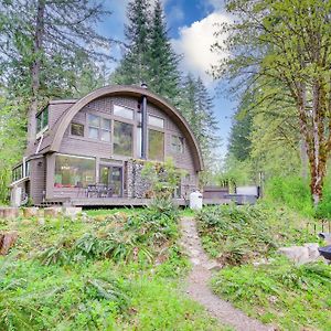 Willa Riverfront Skykomish Cabin With Private Hot Tub! Exterior photo