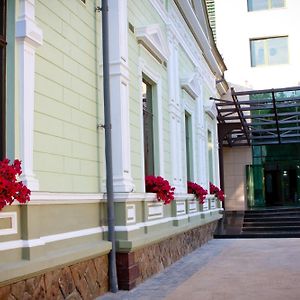 Hotel Belvedere Botoszany Exterior photo