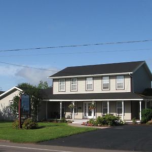 Driftwood Heights B&B Summerside Exterior photo