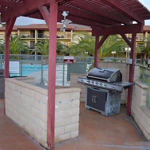 Ontario Airport Inn Exterior photo