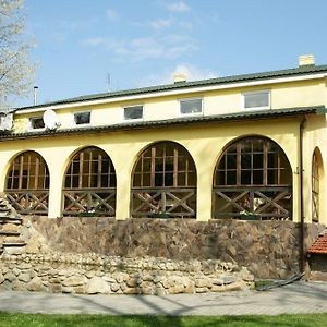 Hotel Mlyn Mikołajów Exterior photo