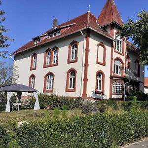 Willa Lovely Farmhouse In Friedrichsfeld With Garden Trendelburg Exterior photo