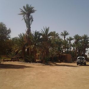 Bed and Breakfast Kasbah Les Alizes Du Desert M'Hamid Exterior photo