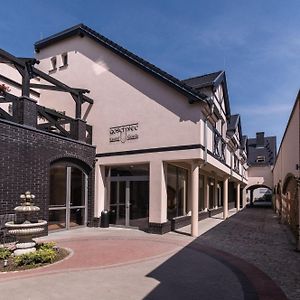 Hotel Gościniec Kasztel u Gostla Murowana Goślina Exterior photo