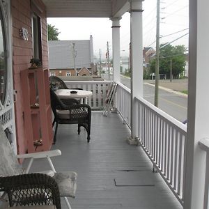 Bed and Breakfast Maison Mckenzie House Campbellton Exterior photo