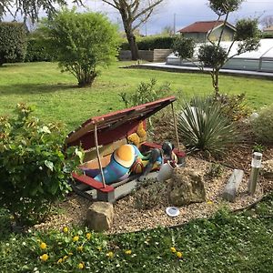 Apartament Gite Pradere Avec Piscine Virazeil Exterior photo