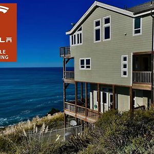 Apartament Incredible Ocean View, Oceanfront! By Oceanviewhottubs Shelter Cove, Ca Tesla Ev Station Exterior photo