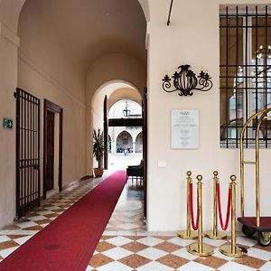 Hotel Bonacolsi Collection Mantua Exterior photo