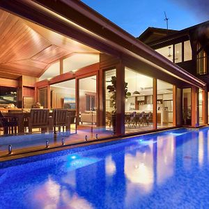 Willa 23 The Cove - Whitsunday Waterfront Living Airlie Beach Exterior photo