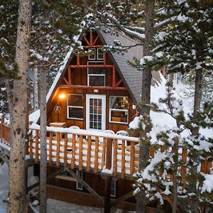 Willa A-Frame Cabin - Mountain Views, Deck, Pet Friendly Idaho Springs Exterior photo