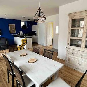 Apartament Sejour Colore Et Relaxant Le Chambon-sur-Lignon Exterior photo