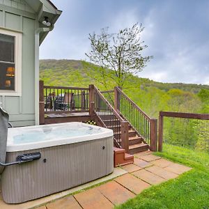 Willa Pet-Friendly Boone Cabin With Mtn Views And Hot Tub! Exterior photo