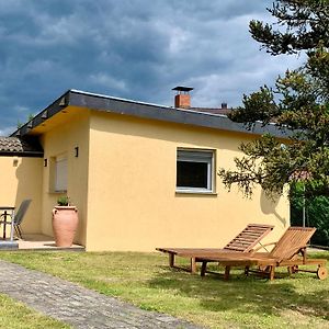 Willa Idyllisches Ferienhaus In Ruhiger Lage Wölsickendorf-Wollenberg Exterior photo