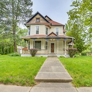 Willa Charming Champaign Victorian With Deck! Exterior photo
