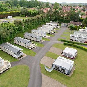 Hotel Robin Hood Caravan Park York Exterior photo