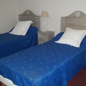 Bed and Breakfast Domaine Saint-Louis Carcassonne Room photo