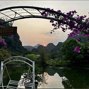 Hoanglong Riverside Homestay Ninh Binh Exterior photo