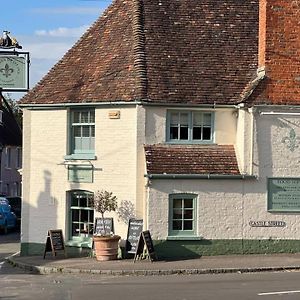 Hotel The Fleur De Lys Cranborne Exterior photo