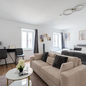 Apartament Mautern Oasis / 50M² / Comfortable With Terrace Exterior photo