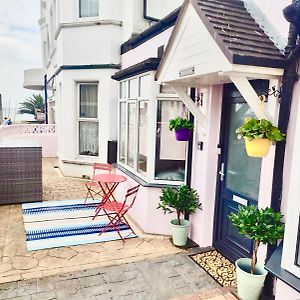 Willa Bexhill Beautiful Sea Front Bungalow Exterior photo