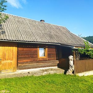 Starovitska Hata - Ethno-Cottage Wierchowina Exterior photo
