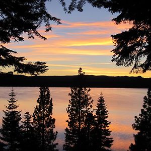 Willa Cedar Ridge Retreat Lake Almanor Exterior photo