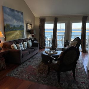 Willa Oceanfront Luxury Magical Views Sunset And Sunrise Western Shore Exterior photo
