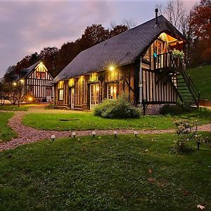 Les Fermes Familles Bonte Bien Etre Et Nature Les Champeaux Exterior photo