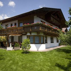 Ferienwohnungen Haus Schett Lienz Exterior photo