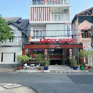 Lucky Hotel Ho Chi Minh Exterior photo