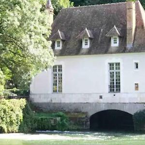 Charmant Moulin Spa Montbazon Exterior photo