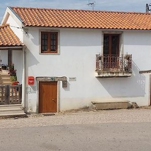 Pensjonat Casa Do Soto Milhão Exterior photo