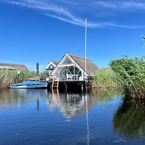 Willa Seehuette Neusiedlersee - Seehaus Inklusive Elektroboot Rust Exterior photo