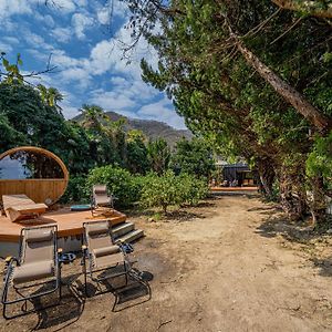 Pensjonat Farm And Bed Setoda Onomichi Exterior photo