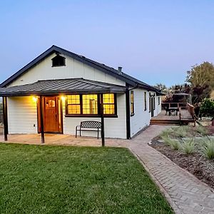 Willa Penngrove Farmhouse Retreat Exterior photo