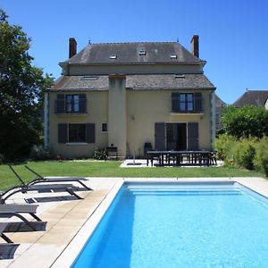 Villa Le Printemps, Maison 15 Pers Avec Piscine Cheviré-le-Rouge Exterior photo