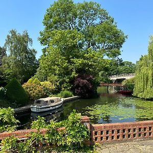 The Mill Cottage Pool House Goring Exterior photo