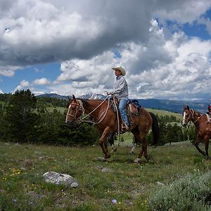 Willa Blackwater Creek Ranch Wapiti Exterior photo