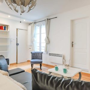 Apartament Fully Equipped Modern Cocoon Heart Of Marais Paryż Exterior photo