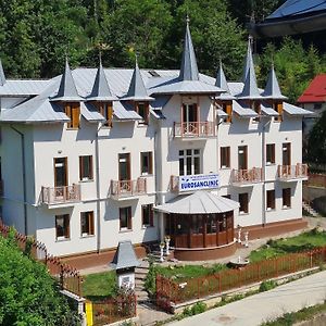 Hotel Pensiunea Eurosan Slănic-Moldova Exterior photo