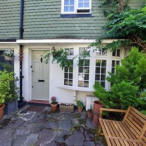 Wimbledon Village Cottage Londyn Exterior photo