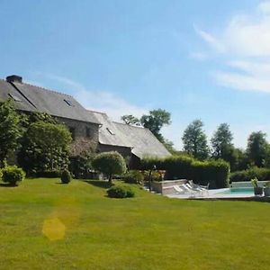 Willa Magnifique Domaine Du Val Ory Avec Piscine Iffendic Exterior photo