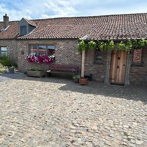 Bed and Breakfast Casadekama Evergem Exterior photo