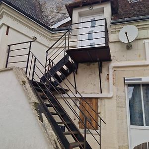 Apartament L'Escale Tourangelle Saint-Georges-sur-Cher Exterior photo