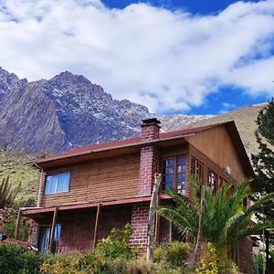 Pensjonat Hermosa Casa Familiar Para 8 Personas Con Tinaja-Cochiguaz Valle De Elqui Paihuano Exterior photo